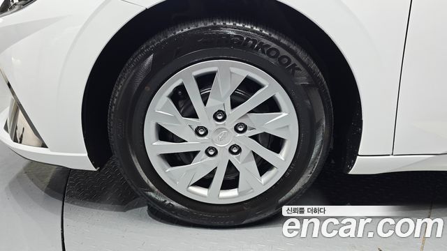 Hyundai Avante CN7 1.6 Smart - фото 4