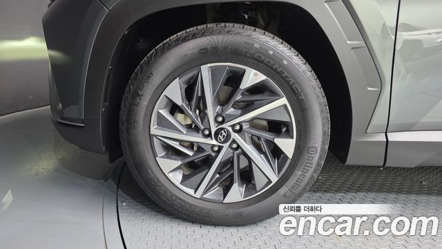Hyundai Tucson NX4, гибрид Inspiration 2WD - фото 4