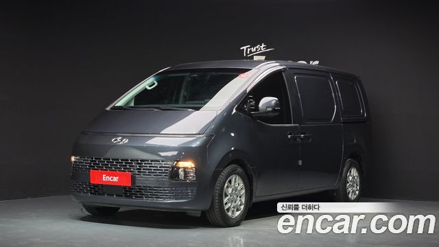 Hyundai Staria Cargo 3-Seater Modern - фото 0