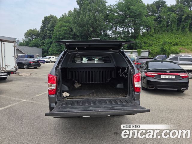 SsangYong Rexton Sports Diesel 2.2 4WD Wild (Leaf) - фото 4