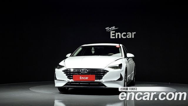 Hyundai Sonata DN8 2.0 Premium - фото 2