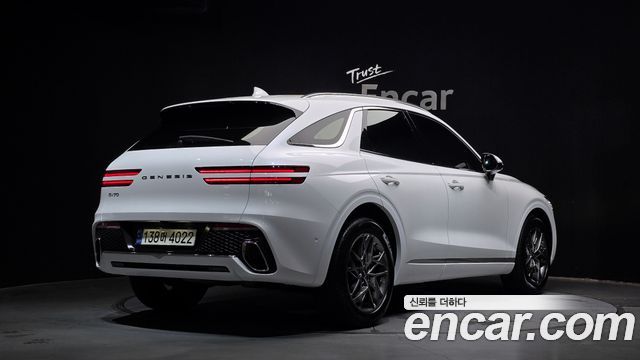 Genesis GV70 2.5T Gasoline 2WD - фото 1