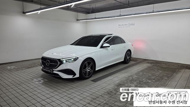 Mercedes-Benz E-Class W214 E300 4MATIC AMG Line - фото 0
