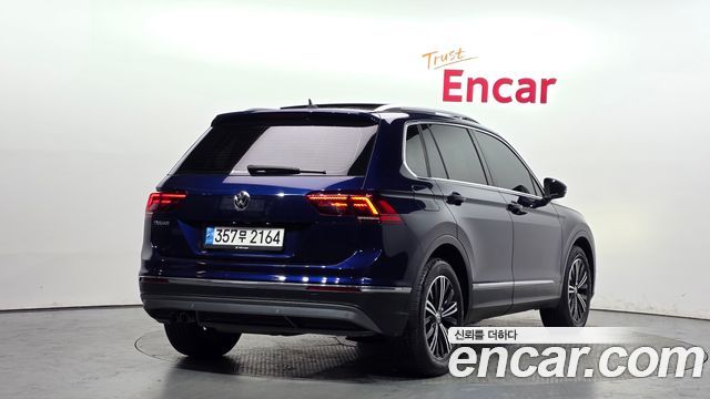Volkswagen Tiguan 2-го поколения 2.0 TDI Prestige - фото 1
