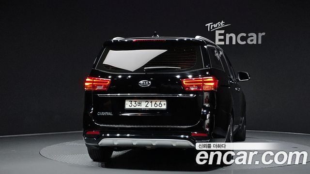 Kia Carnival Новый 9-Seater Luxury - фото 3