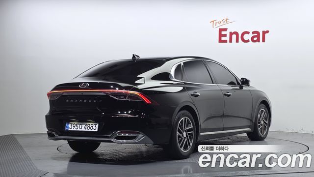 Hyundai Grandeur Новый IG 2.5 Premium - фото 1