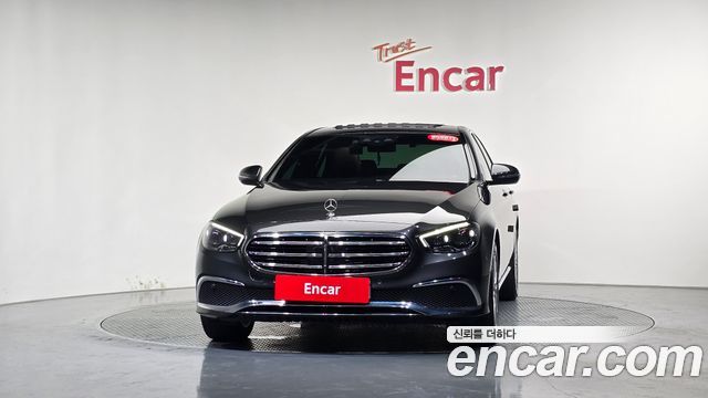 Mercedes-Benz E-Class W213 E250 Exclusive - фото 1