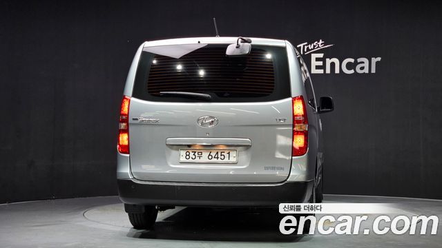 Hyundai Starex Новый Van 5-Seater Style - фото 3