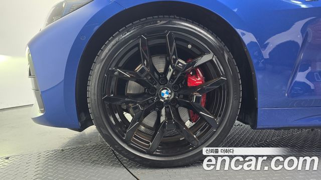 BMW 4-Series G22 420i M Sport Pro Convertible - фото 3