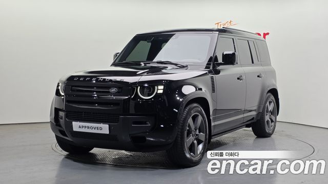 Land Rover Defender L663 110 D300 X-Dynamic HSE - фото 0