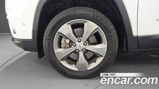 Jeep Cherokee KL 2.4 Limited AWD - фото 4