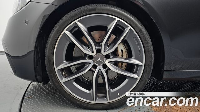 Mercedes-Benz E-Class W213 E53 AMG 4MATIC+ - фото 3