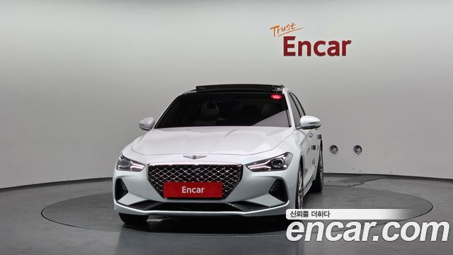 Genesis G70 2.0T Advanced - фото 2