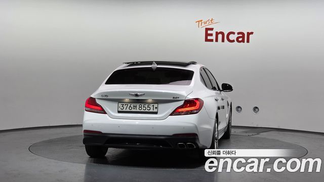 Genesis G70 2.0T Advanced - фото 3