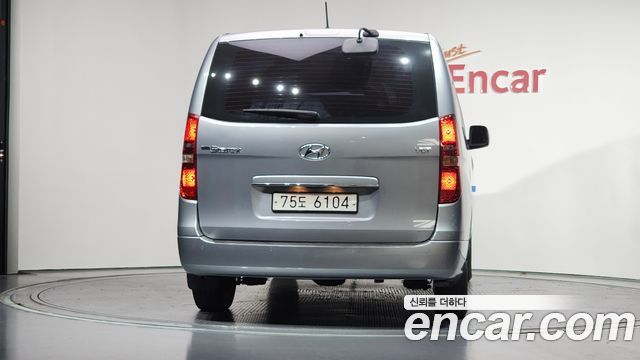 Hyundai Starex Новый Wagon 12-Seater Smart - фото 3