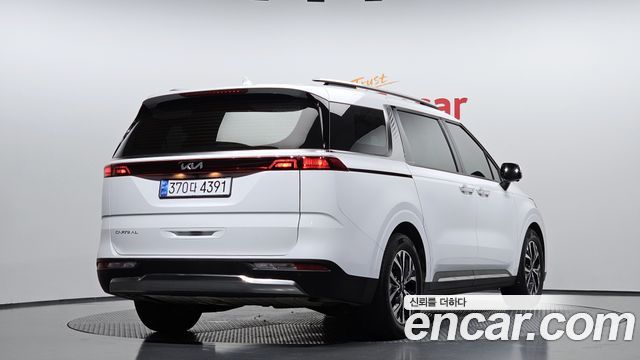 Kia Carnival 4-го поколения 9-Seater Noblesse - фото 1
