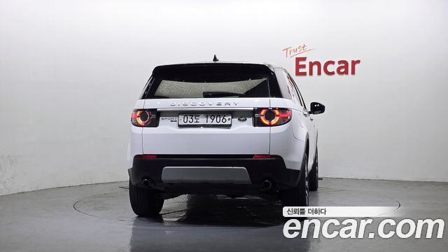 Land Rover Discovery Sport Sports 2.0 TD4 HSE Luxury - фото 3