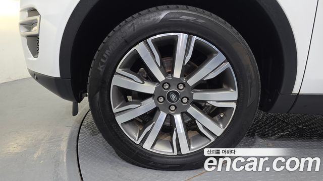 Land Rover Discovery Sport Sports 2.0 TD4 HSE Luxury - фото 4