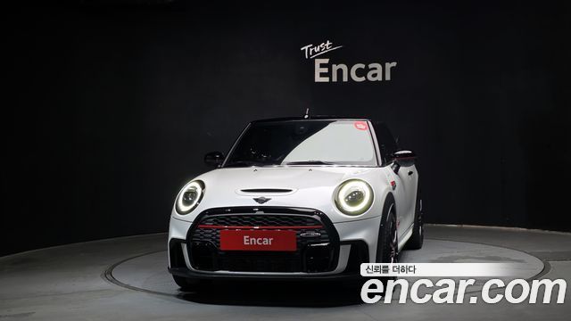 Mini Cooper Convertible JCW 3rd - фото 2