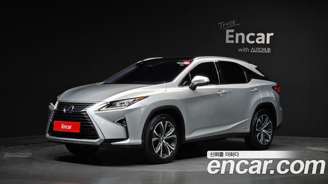 Lexus RX 4-го поколения Executive - фото 0