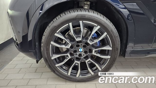 BMW X6 G06 xDrive40i M Sport - фото 3
