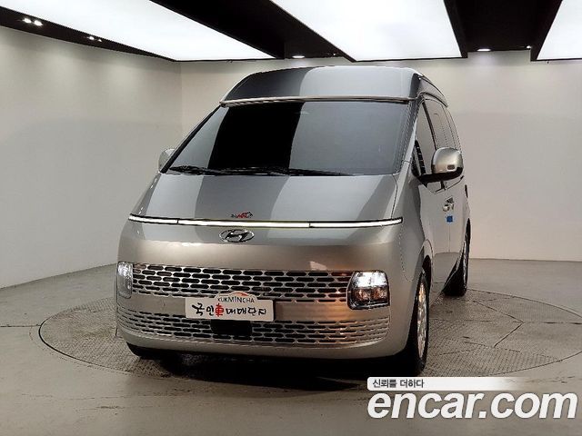 Hyundai Staria 2WD Camping Car Special Vehicle - фото 1