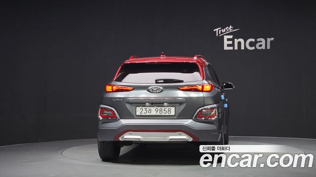 Hyundai Kona 1.6 Turbo 2WD Iron Man Edition - фото 3