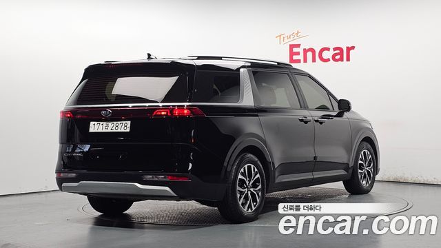 Kia Carnival 4-го поколения 9-Seater Prestige - фото 1