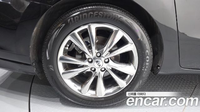 Kia Carnival Новый 9-Seater Hi-Limousine Prestige - фото 4