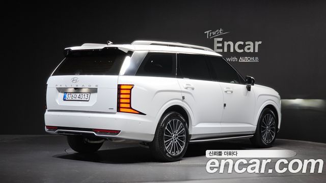Hyundai Palisade LX3 Gasoline 2.5T 4WD 7-Seater Calligraphy - фото 1
