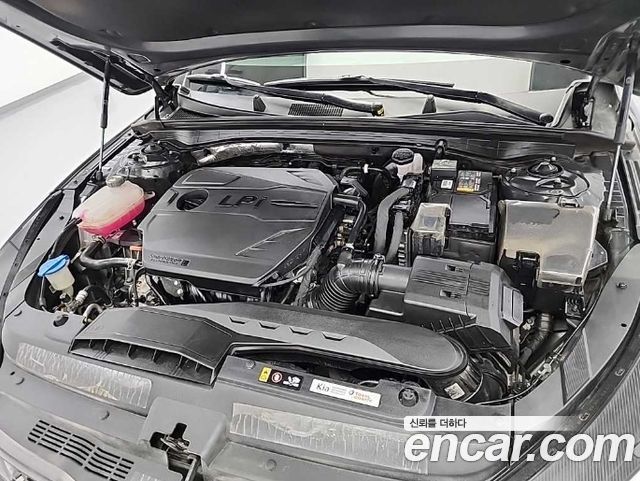 Kia K5 3-го поколения 2.0 LPI(Renter car) Trandy - фото 4