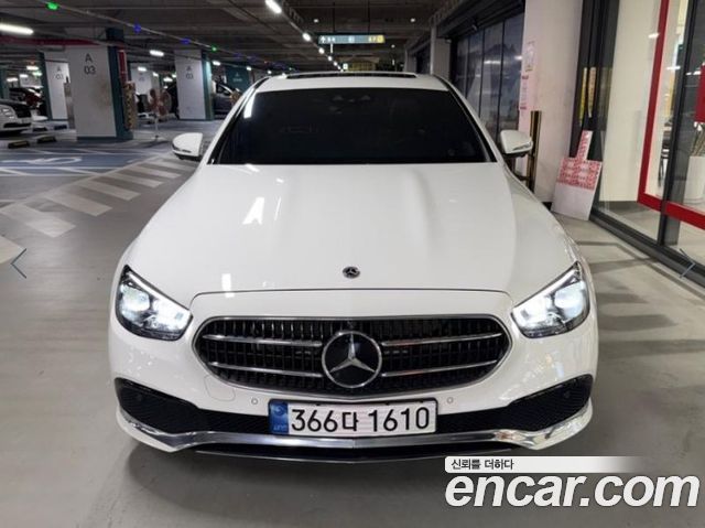 Mercedes-Benz E-Class W213 E350 4MATIC Avantgarde - фото 0