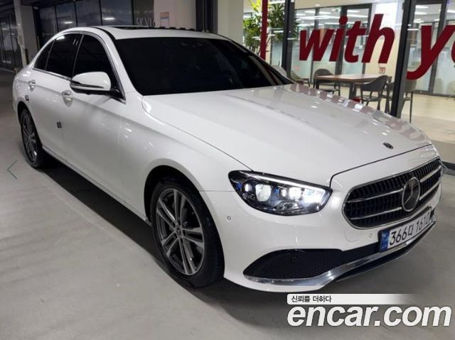 Mercedes-Benz E-Class W213 E350 4MATIC Avantgarde - фото 1