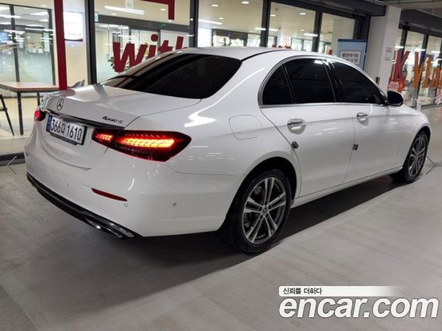 Mercedes-Benz E-Class W213 E350 4MATIC Avantgarde - фото 3