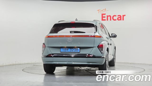 Hyundai Kona SX2 Long Range Premium - фото 3