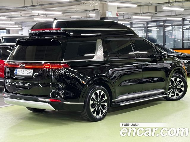 Kia Carnival 4-го поколения Gasoline 9-Seater Hi-Limousine Signature - фото 1