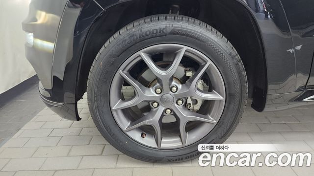 Jeep Cherokee 3.6 Limited-X WK2 - фото 4