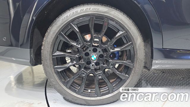 BMW X6 G06 xDrive40i M Sport - фото 4