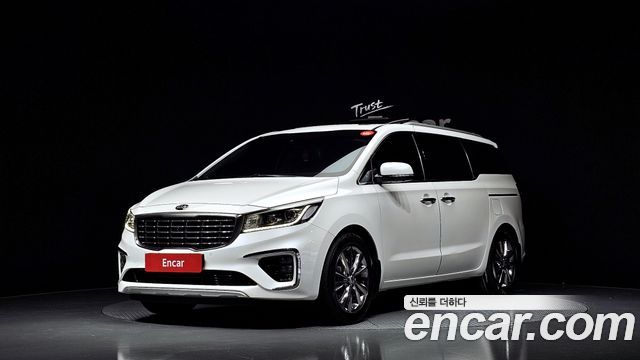 Kia Carnival Новый 9-Seater Noblesse - фото 0
