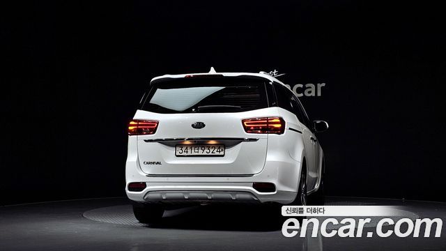 Kia Carnival Новый 9-Seater Noblesse - фото 3