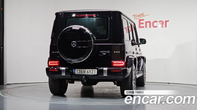 Mercedes-Benz G-Class AMG G63 - фото 3