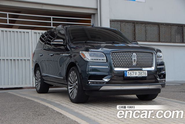 Lincoln Navigator 4-го поколения 3.5L - фото 3