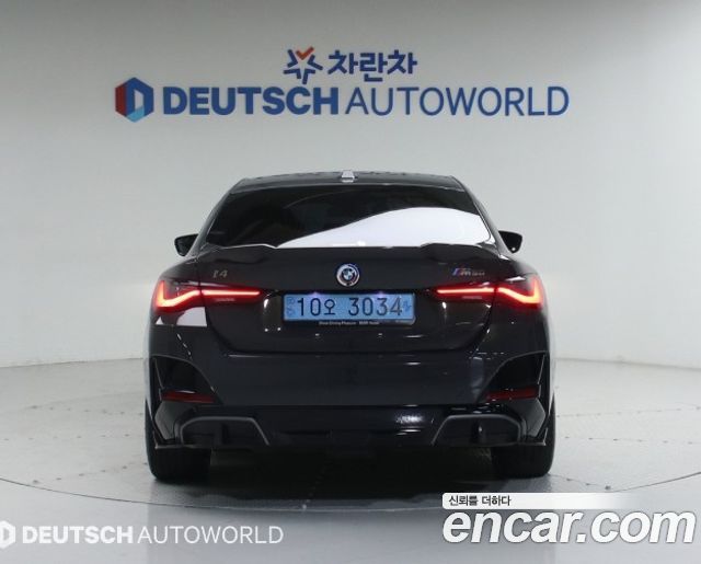 BMW i4 M50 Pro - фото 3