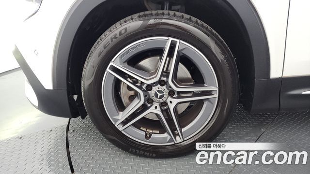 Mercedes-Benz GLB-Class X247 GLB250 4MATIC - фото 4