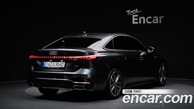 Audi A5 B10 40 TFSI Quattro S Line - фото 1
