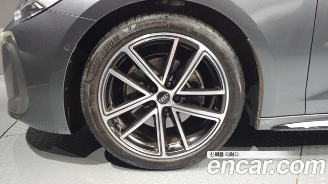 Audi A5 B10 40 TFSI Quattro S Line - фото 4