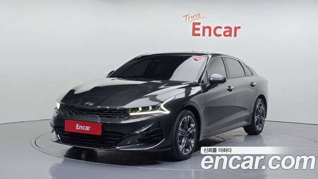 Kia K5 3-го поколения 2.0 Prestige - фото 0