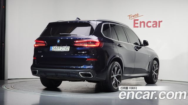 BMW X5 G05 xDrive 40i M Sport - фото 1