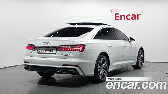 Audi A6 C8 45 TFSI Quattro Premium - фото 1