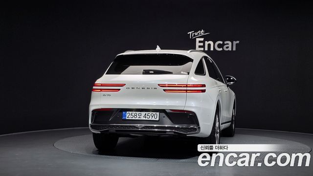 Genesis GV70 2.5T Gasoline 2WD - фото 3
